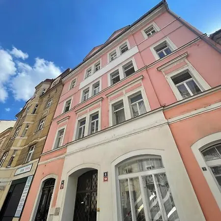 Centrum Bohemia Studio Prague Exterior photo